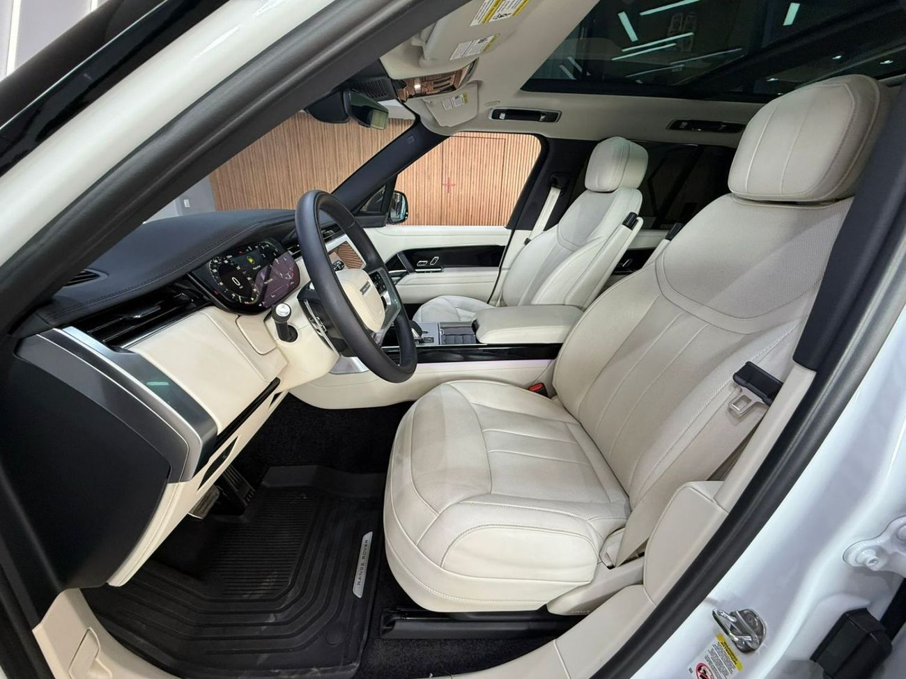 Land Rover Range Rover Vogue SE P530 - with warranty