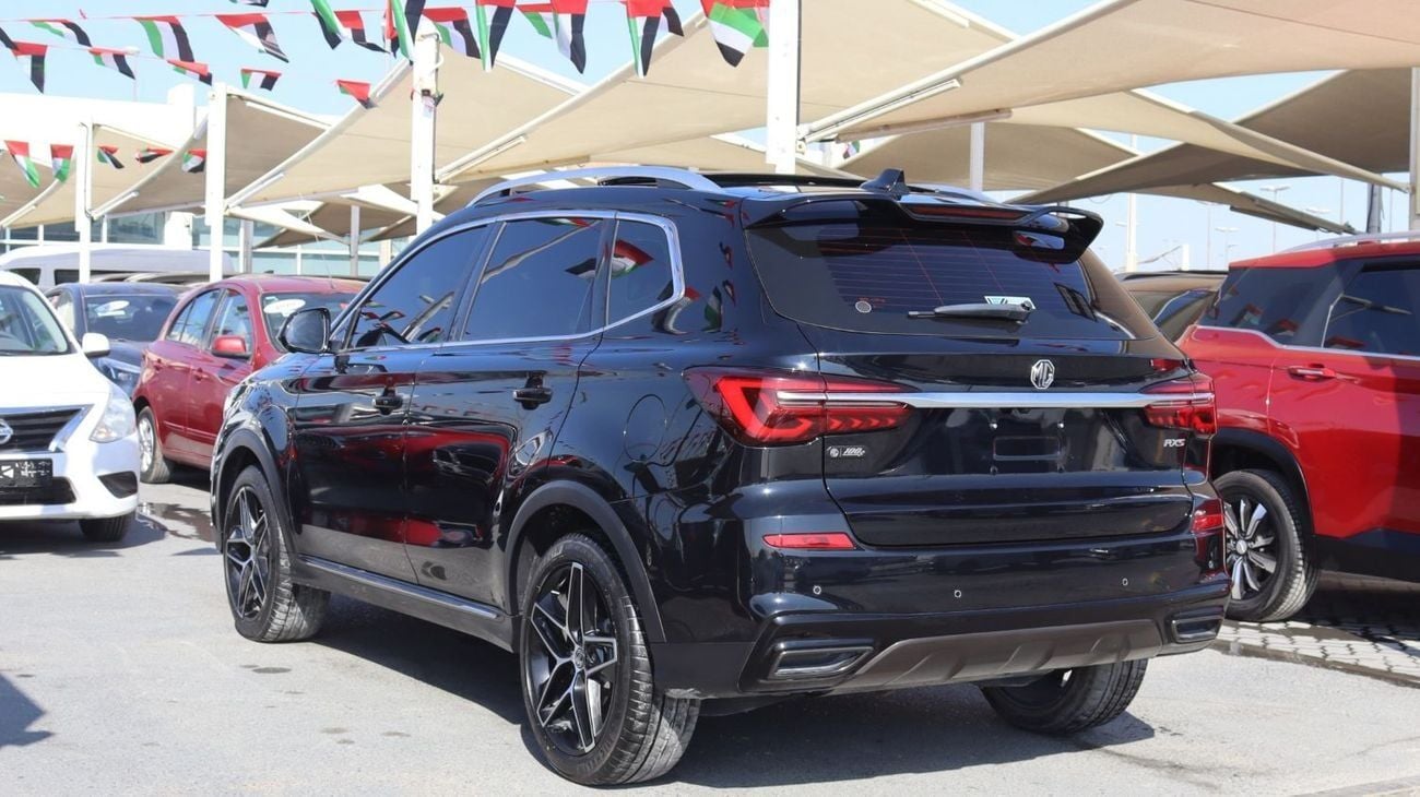 أم جي RX5 إم جى RX5 - فل أوبشن- خليجى - 2025 -بدون حوادث - محرك 1.5L- ممشى قليل - بحاله ممتازه