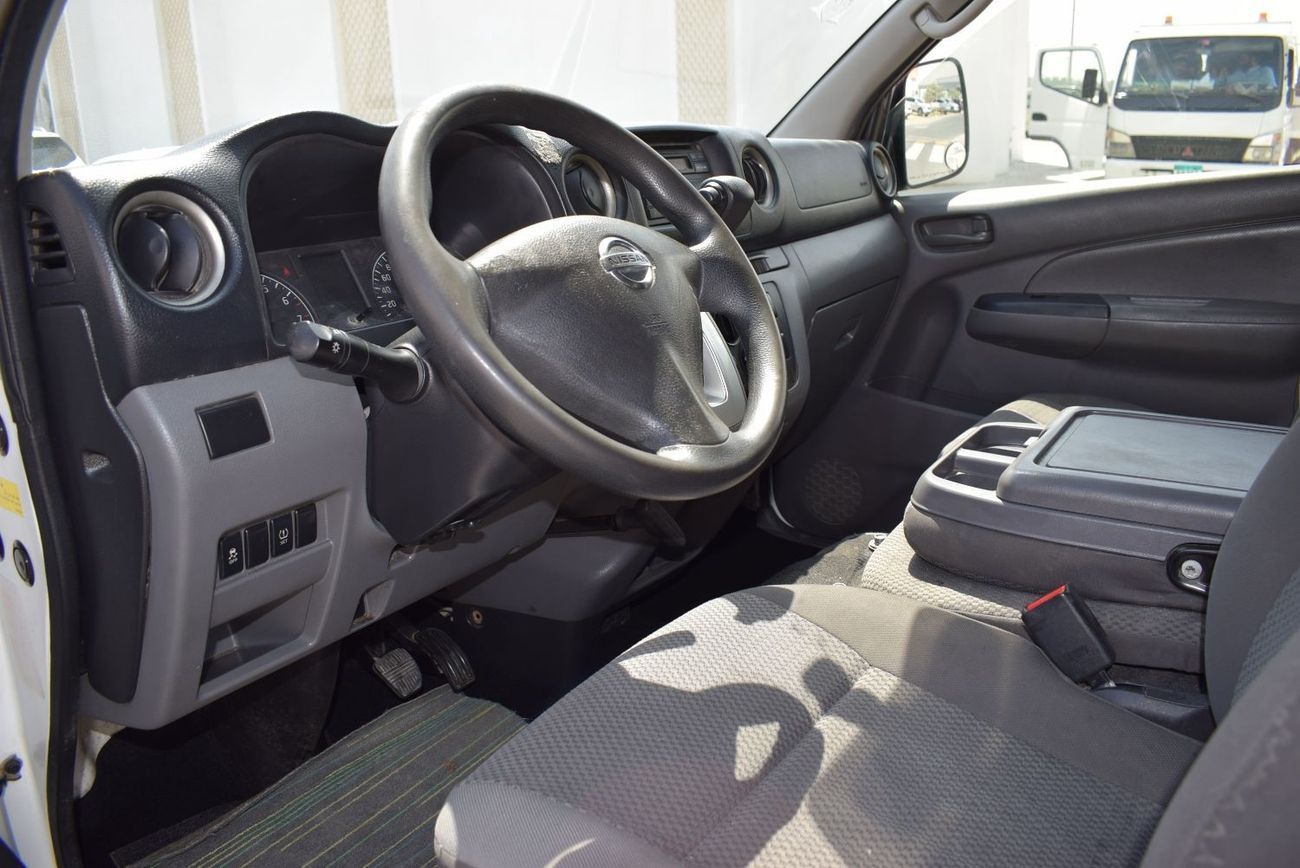 نيسان أورفان Nissan Urvan Van NV350 A/T, Model:2019. Excellent condition