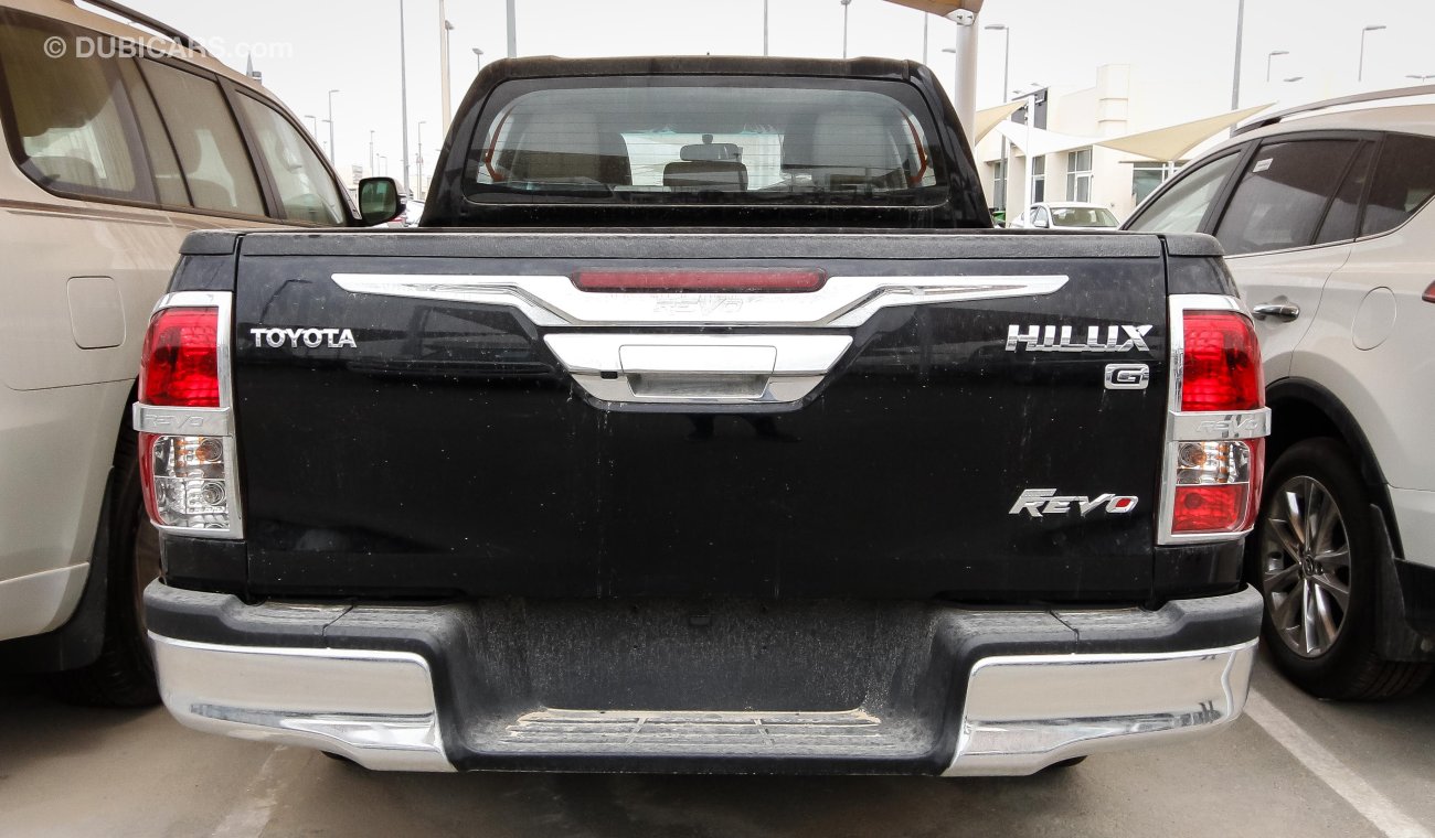 Toyota Hilux 2.8 REVO RIGHT HAND DRIVE AUTOMATIC
