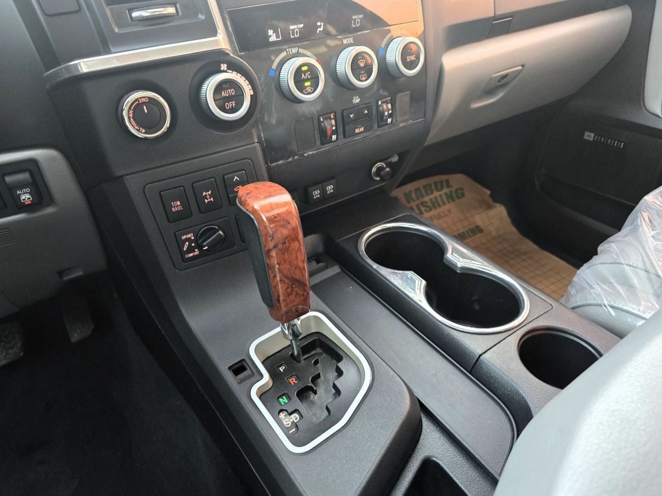 Toyota Sequoia Platinum 2020 USA specs