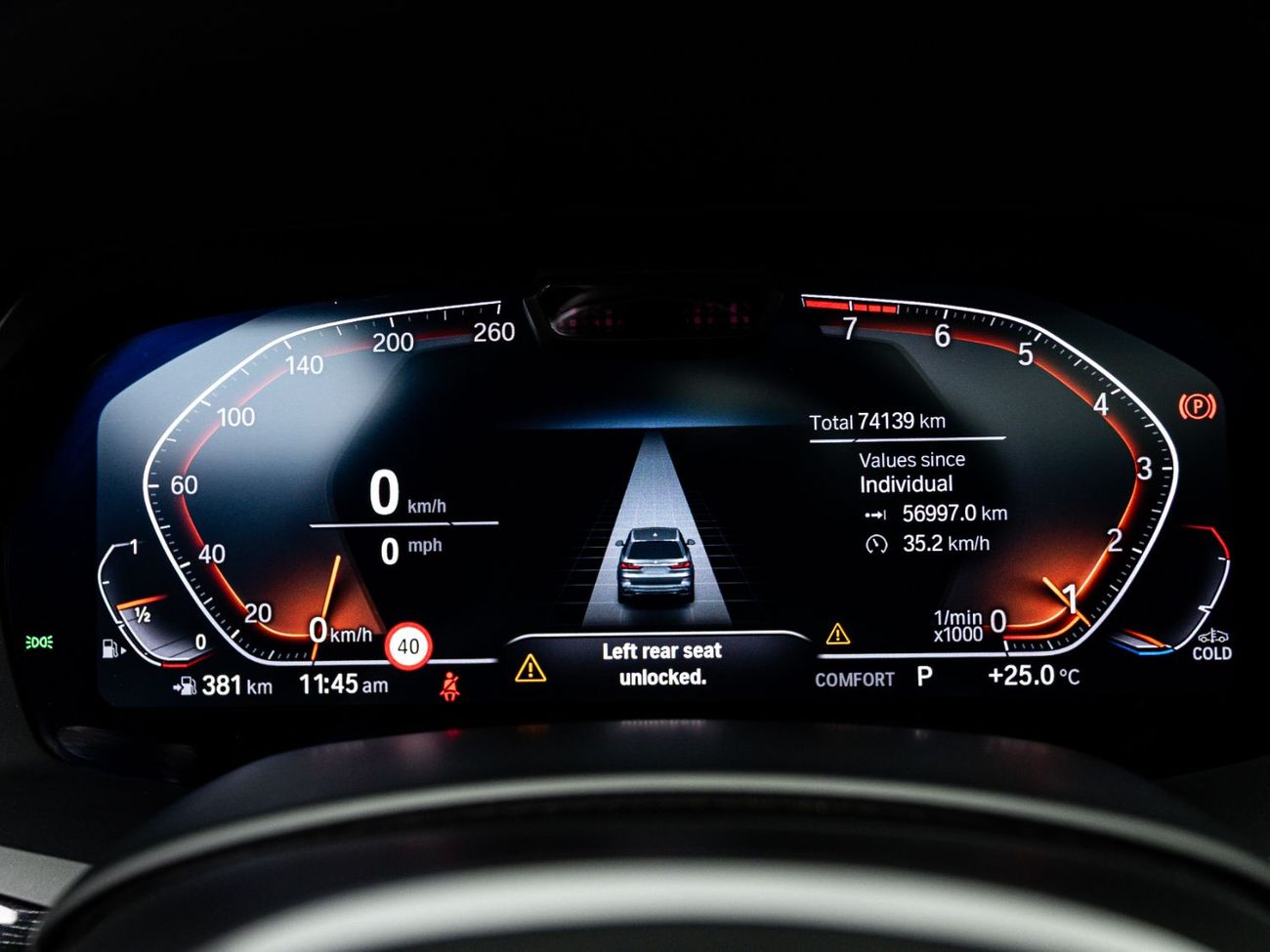 بي أم دبليو X7 2022 BMW X7 xDrive 40i, 3.0L TC I6, 4WD, 375 bhp, 7 Speed Automatic