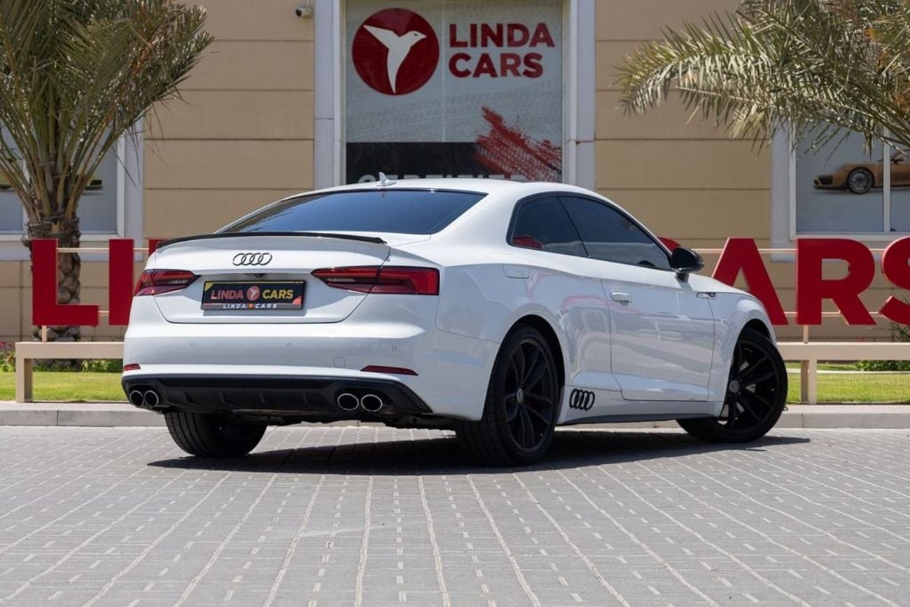 Audi S5 TFSI quattro 3.0L