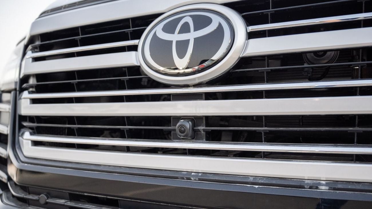 Toyota Land Cruiser VXR 3.5L