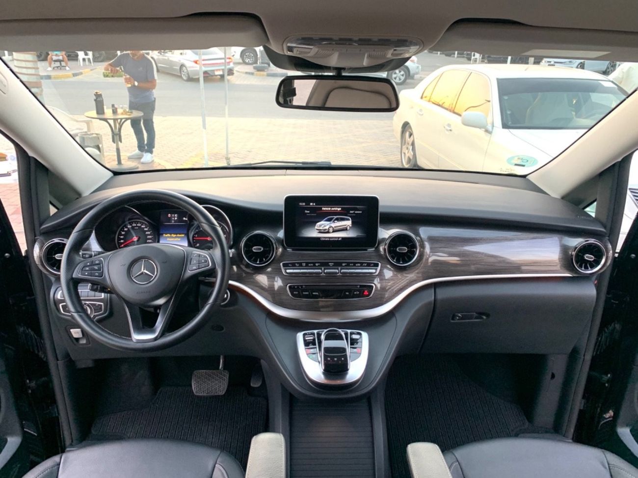 مرسيدس بنز V 300