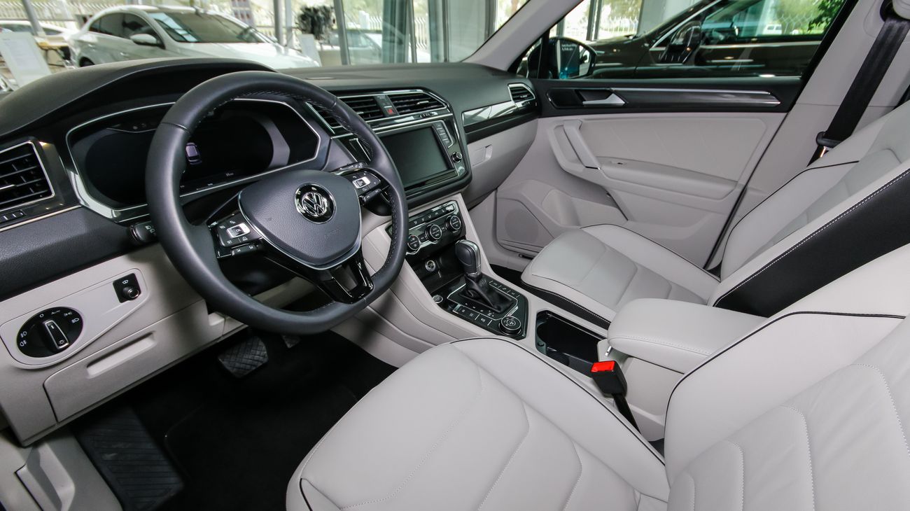 فولكس واجن تيجوان SEL 2.0 TSI 4MOTION