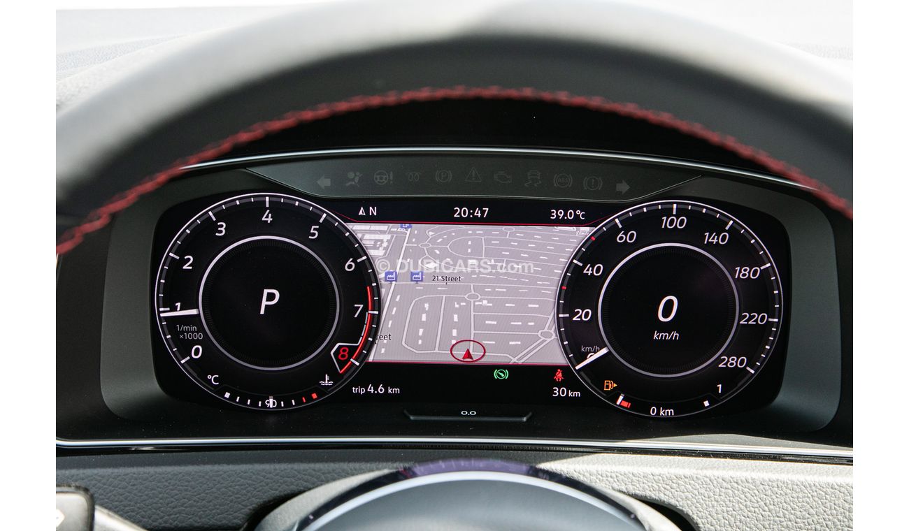 Volkswagen Golf GTi 2.0L Turbo with adaptive chassis control , Apple Carplay and Fully digital speedometer