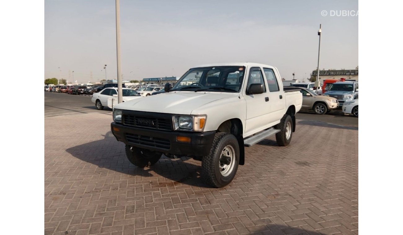 تويوتا هيلوكس TOYOTA HILUX PICK UP RIGHT HAND DRIVE (PM1576)