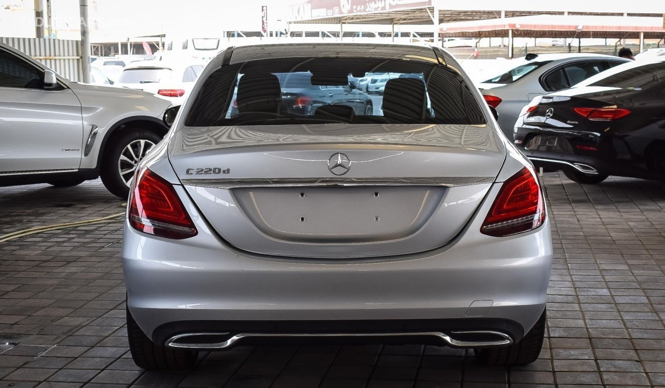 مرسيدس بنز C 220 Diesel