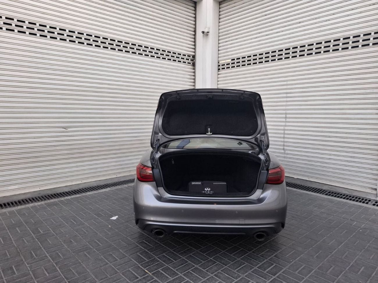 Infiniti Q50 LUXE SENSORY