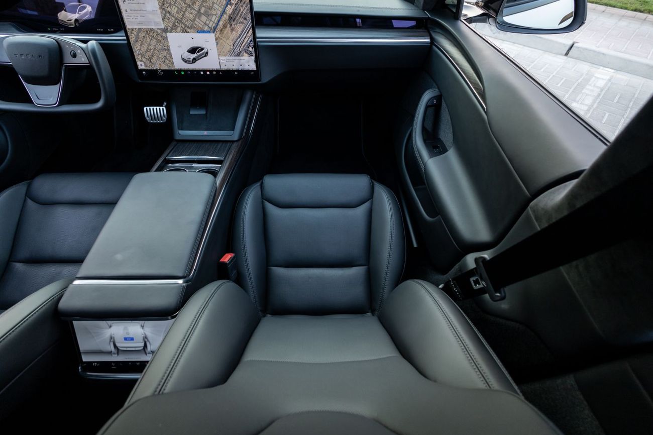 Tesla Model S Plaid (AWD)