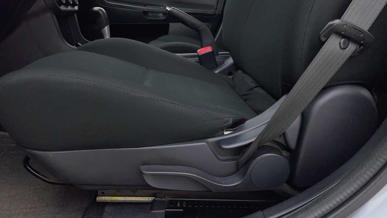 Mitsubishi Lancer GLX LOWLINE 2 | Zero Down Payment | Free Home Test Drive