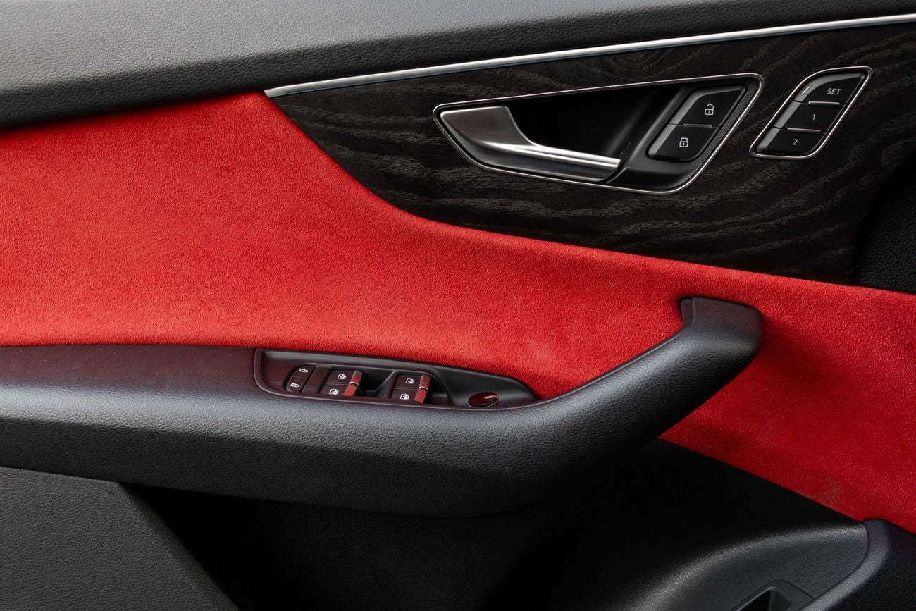 Audi Q8 Q8 S-Line | 4,407 P.M | 0% Downpayment | Audi Warranty!