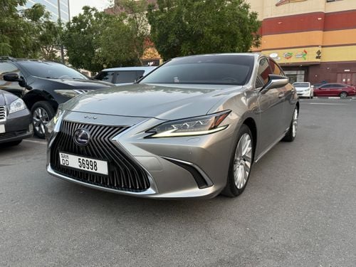 لكزس ES 300 PLATINUM