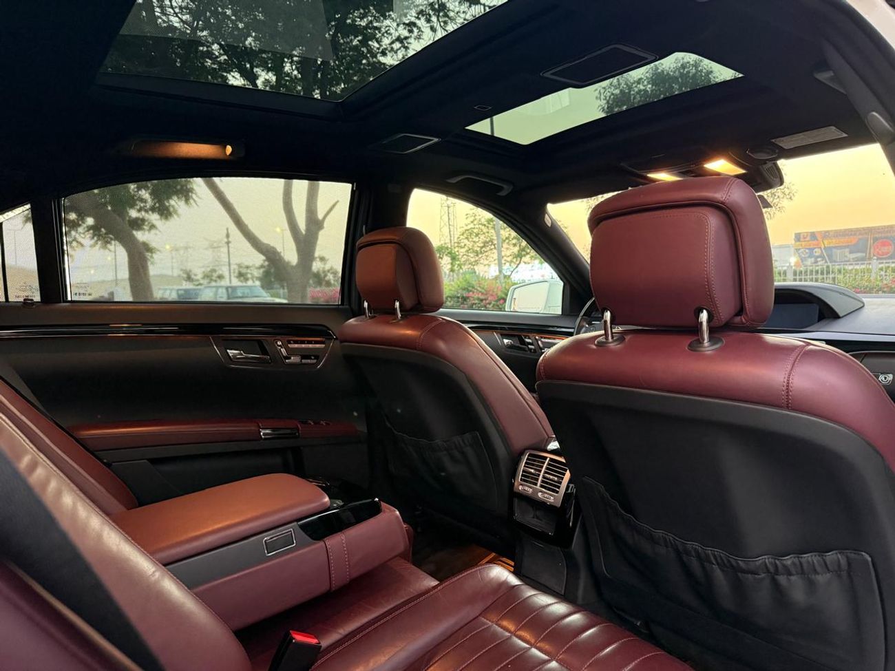 مرسيدس بنز S 350 MERCEDES BENZ S350 2013 GCC AMG FULL SERVICE HISTORY ORIGINAL PAINT