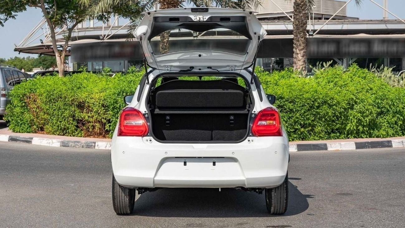 سوزوكي سويفت SUZUKI SWIFT GLX 1.2P AT MY2025