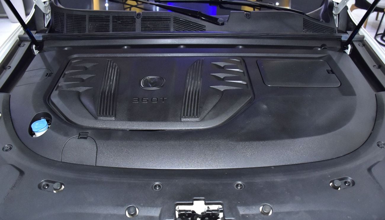 تشنجان CS85 EXCELLENT DEAL for our Changan CS85 360T ( 2022 Model ) in White Color GCC Specs