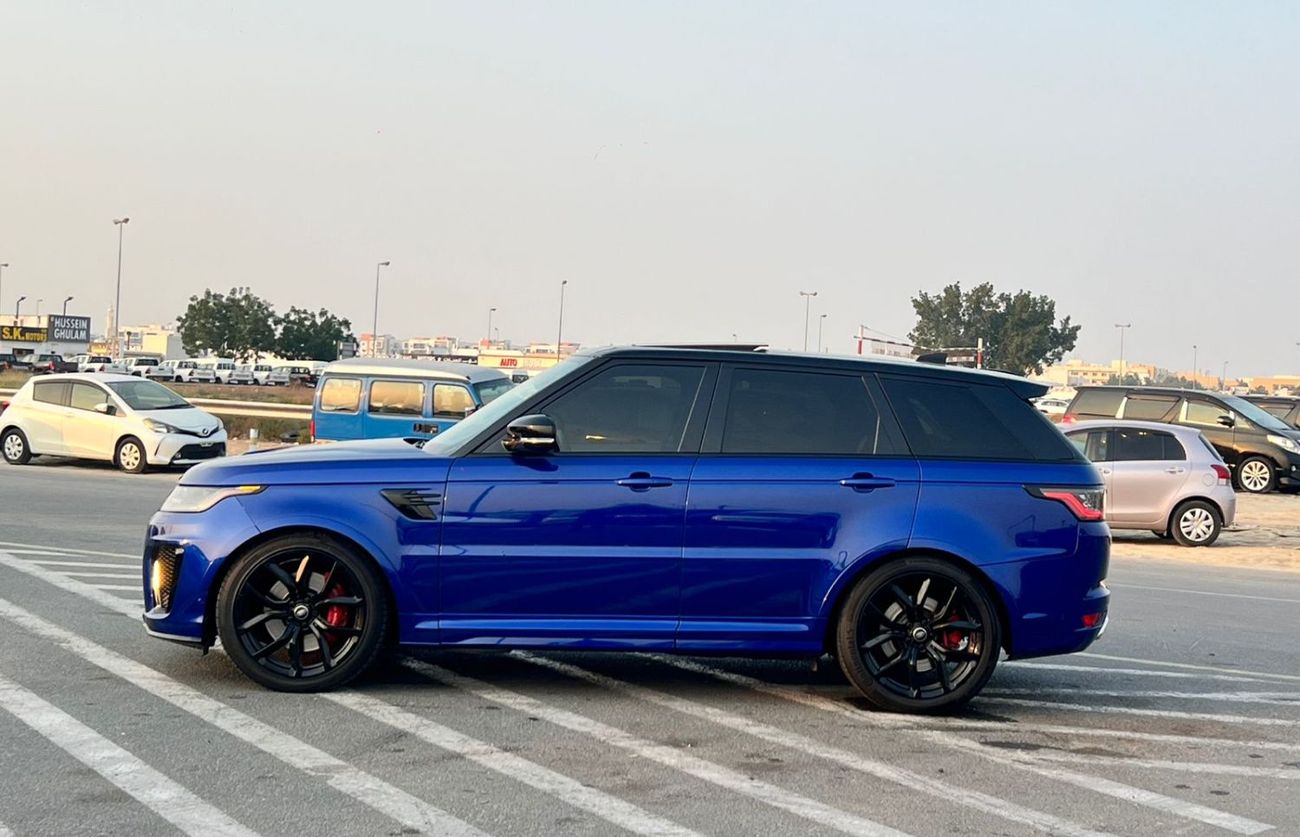 Land Rover Range Rover Sport 2019 Land Rover - Range Rover Sport SVR 5.0L V8 AWD Panoramic- Clean Title - Full Option - Very Well