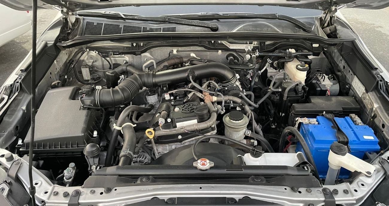 تويوتا فورتونر EXR 2.7L (160 HP)