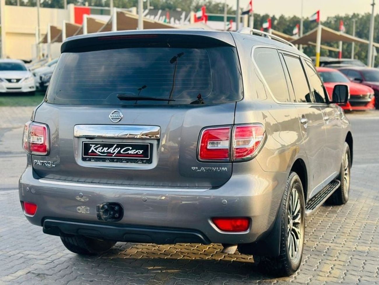 Nissan Patrol LE Platinum 5.6L | Sunroof | Leather Interior | Fog Lights | # 82745