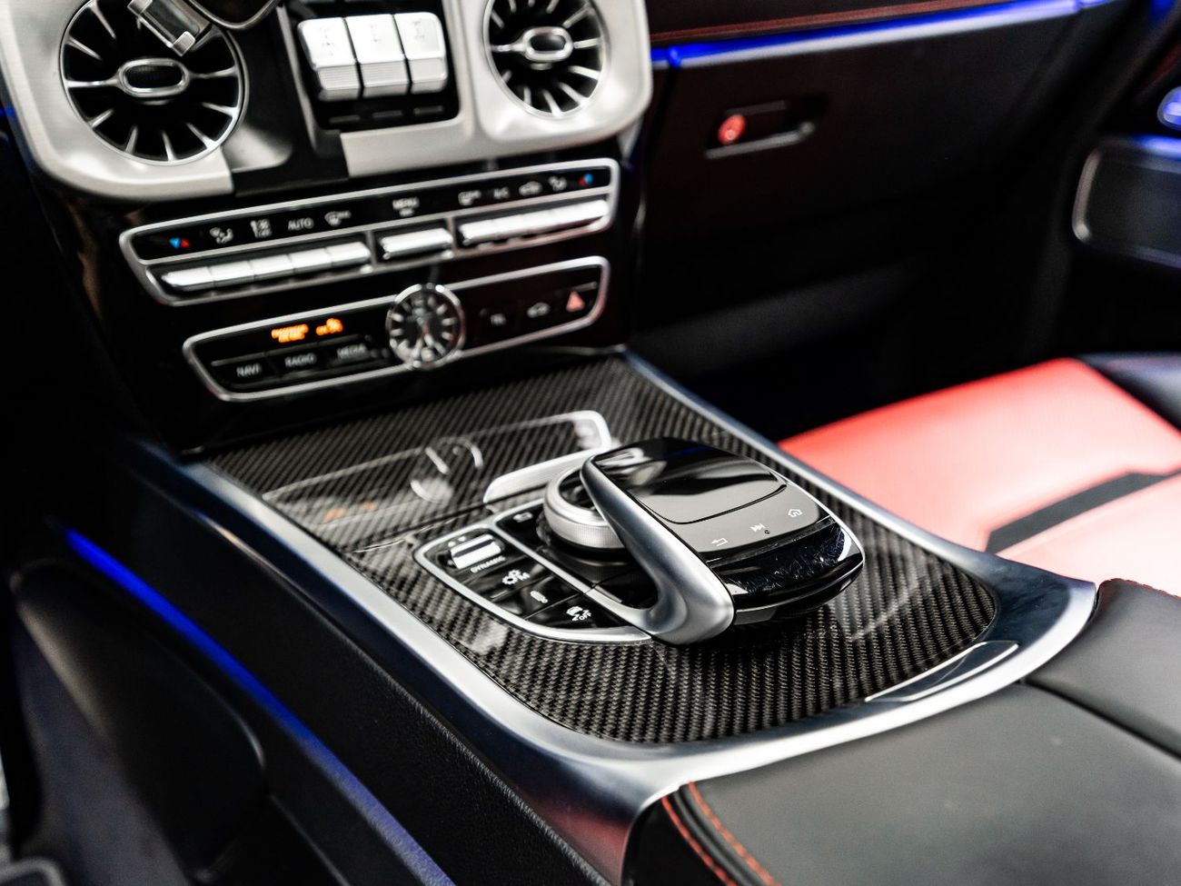 Mercedes-Benz G 63 AMG Std 4.0L 2019 Mercedes-Benz G63 4.0L TC V8, AWD, 585bhp, 8 Speed Automatic