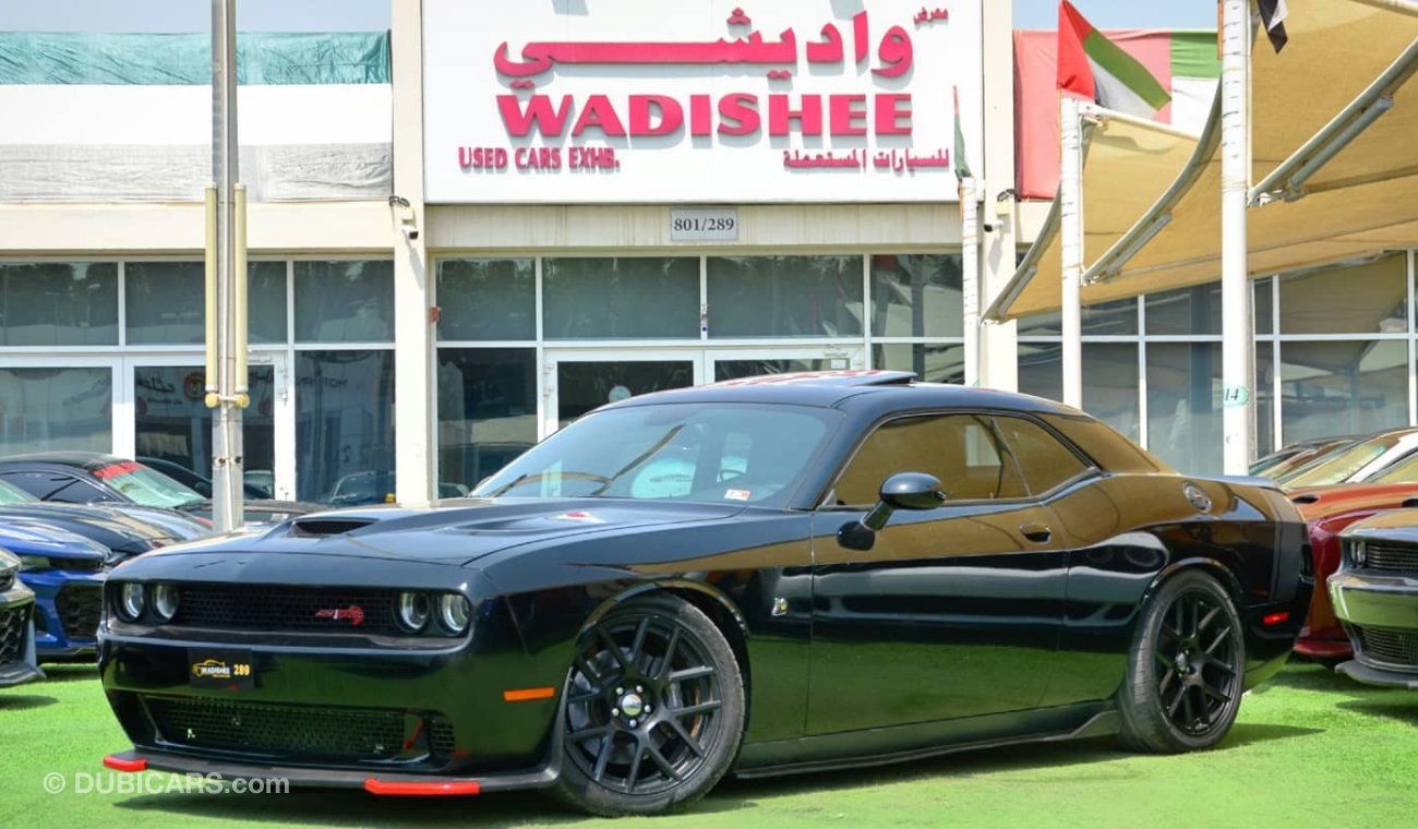 Dodge Challenger SRT CHALLENEGER/2015/FULL OPTION/PERFECT CONDITION