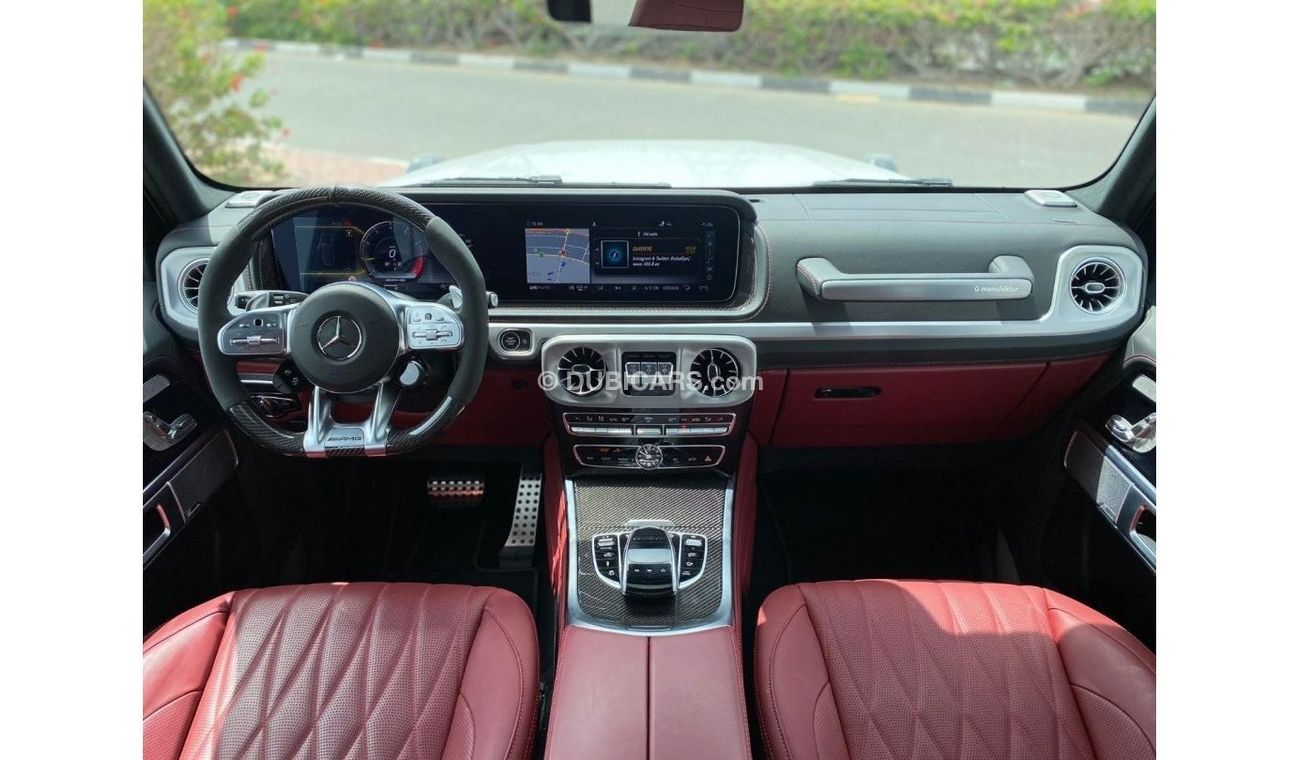 Mercedes-Benz G 63 AMG Premium + **2022**GCC SPEC UNDER WARRANTY AND SERVICE CONTRACT