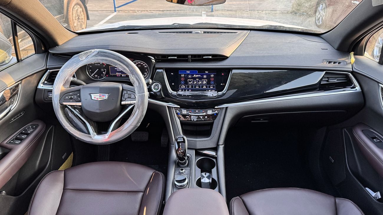 Cadillac XT6 Premium Luxury 350T AWD 7-Seats 2022 0Km
