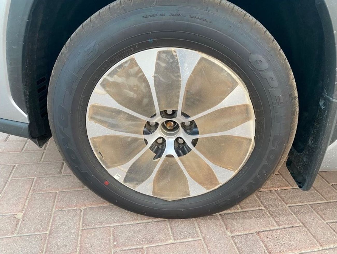 تويوتا هايلاندر 2022 2.5L PETROL GLE HYBRID 4x4 FOR EXPORT