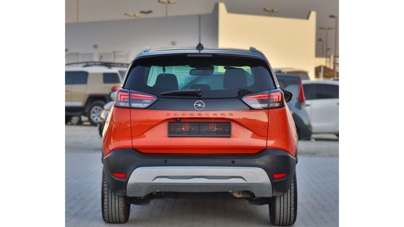 Opel Crossland X 2022 Opel Crossland 1.4 Turbo, 4-cylinder gasoline, automatic, front wheel drive