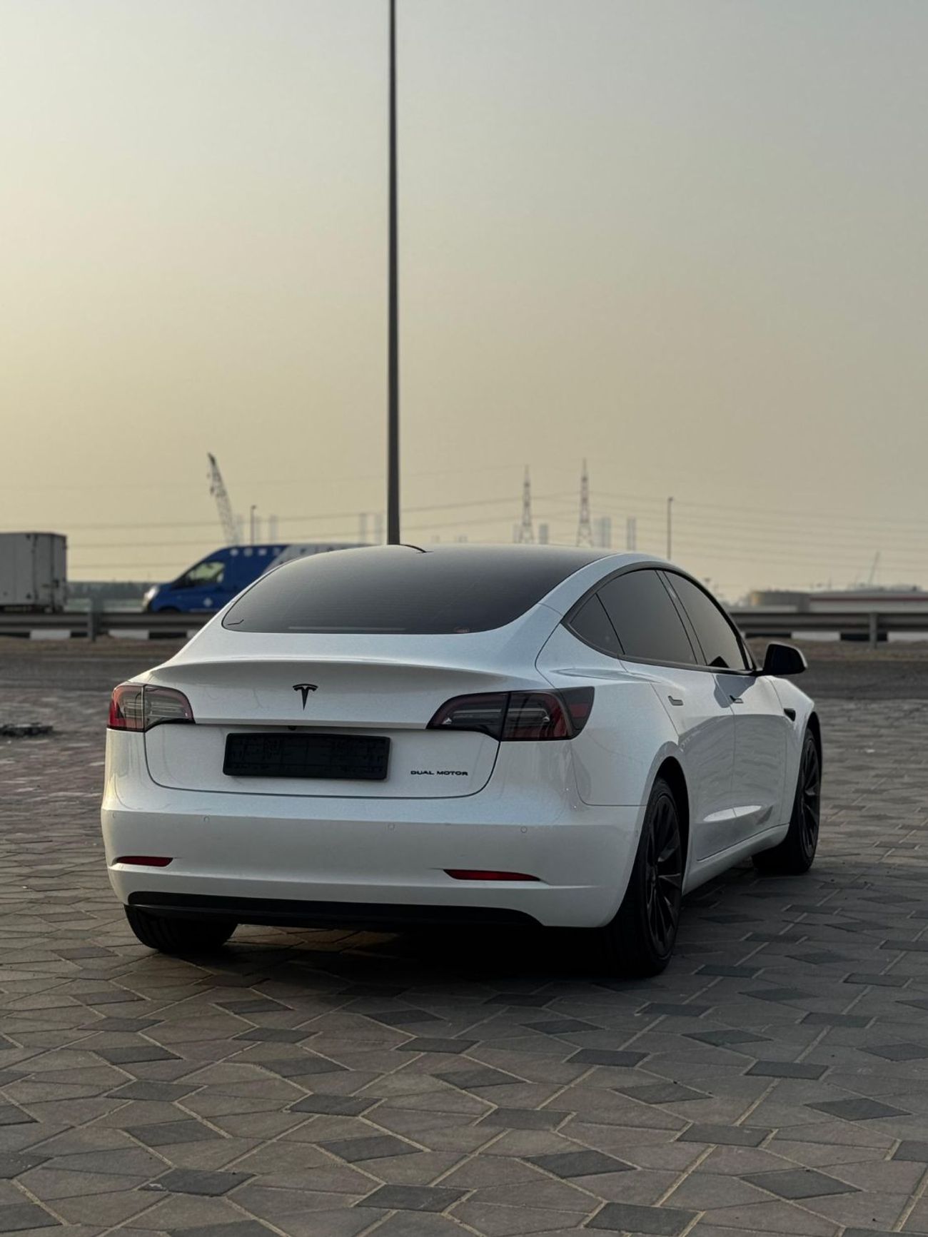 Tesla Model 3 Long Range (AWD)