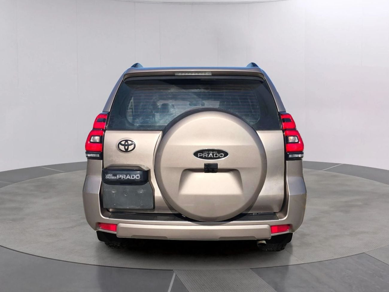 تويوتا برادو 4x4 Diesel Right Hand Drive (Export Only)