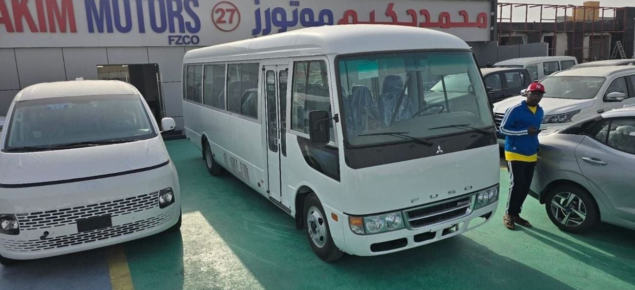 Mitsubishi Rosa 4.2L DIESEL 30 SEATS 2024