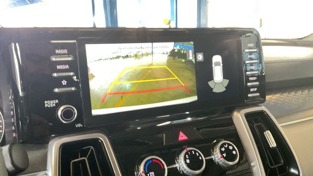 كيا سورينتو 2.5 LX 2WD AUTO | شامل الضمان | 0 ﺪﻔﻋﺓ ﺃﻮﻟﻯ