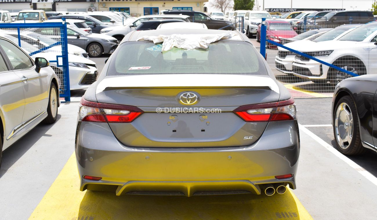 Toyota Camry SE 2.5 L