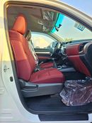 تويوتا هيلوكس SR5 / WIDE BODY / M/T / 2.7L V4 PETROL / PUSH START / FULL OPTION (CODE # 69005)