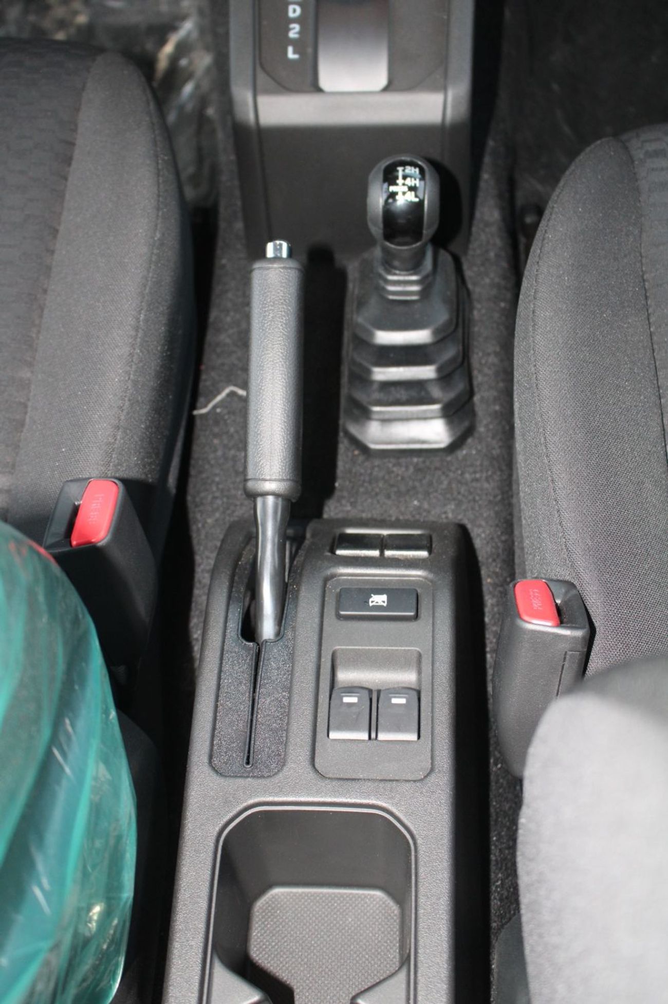 Suzuki Jimny LHD - SUZUKI JIMNY 1.5L PETROL 4WD 5DOOR GLX AUTOMATIC