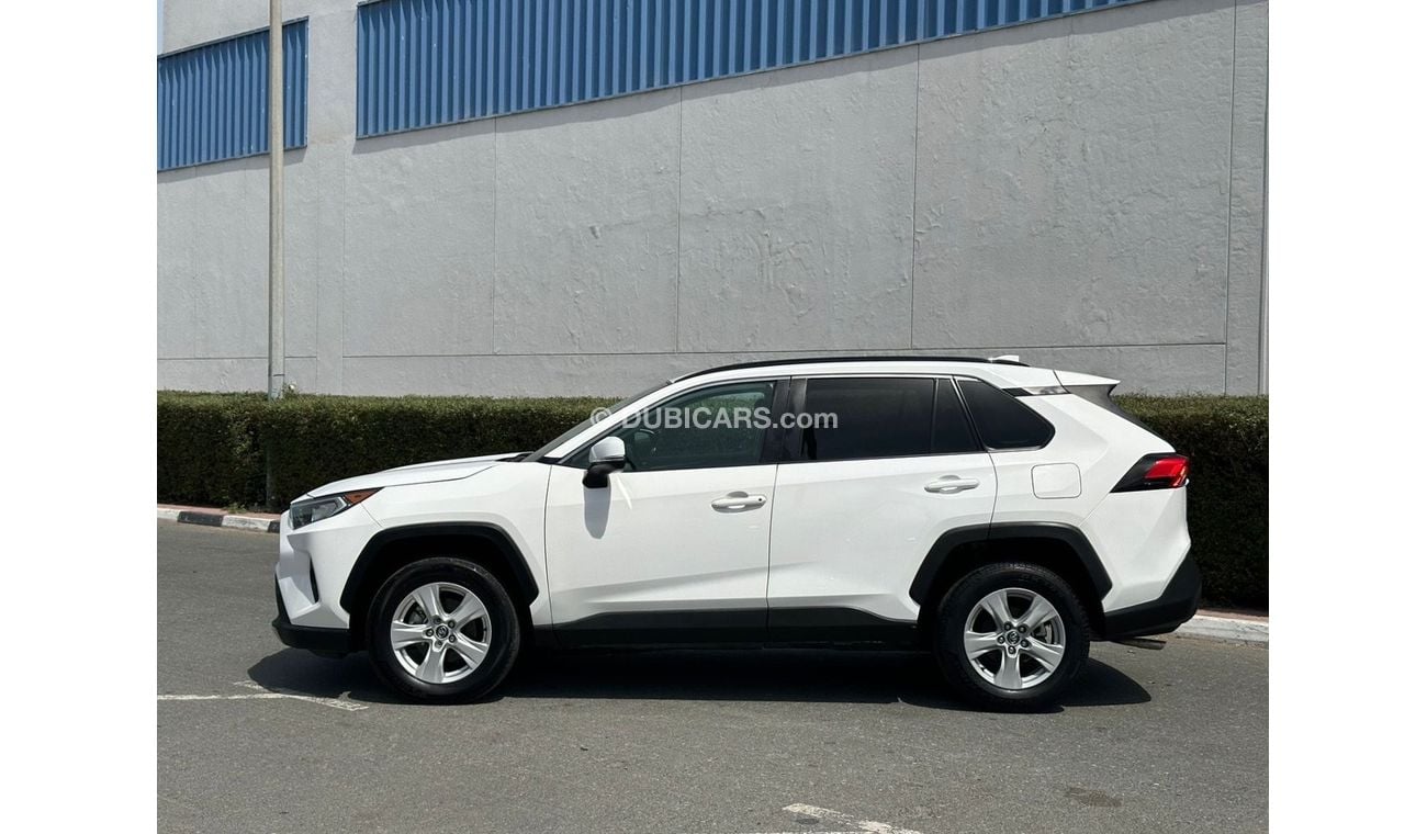 Toyota RAV4 XLE full option
