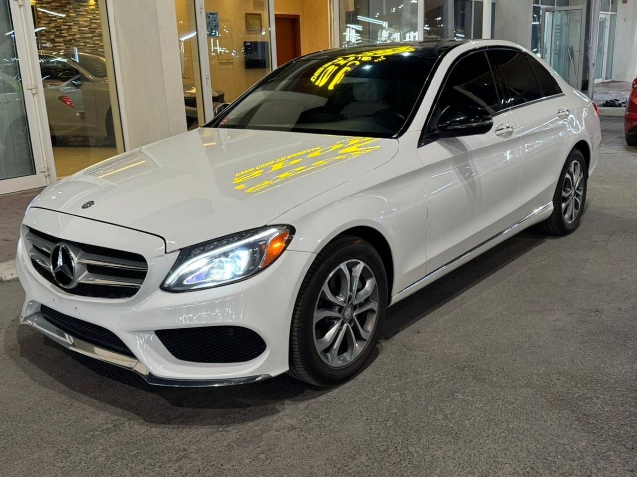 مرسيدس بنز C 300 مرسيدس C300 فل اوبشن وارد امريكا بحالة جيدة