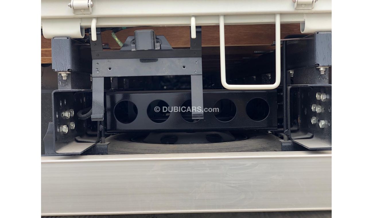 إيسوزو NPR 85H TRUCK, 4JJ1-TC, In-Line, Direct Injection, DOHC, Intercooled Turbo, Pre Air-Cleaner