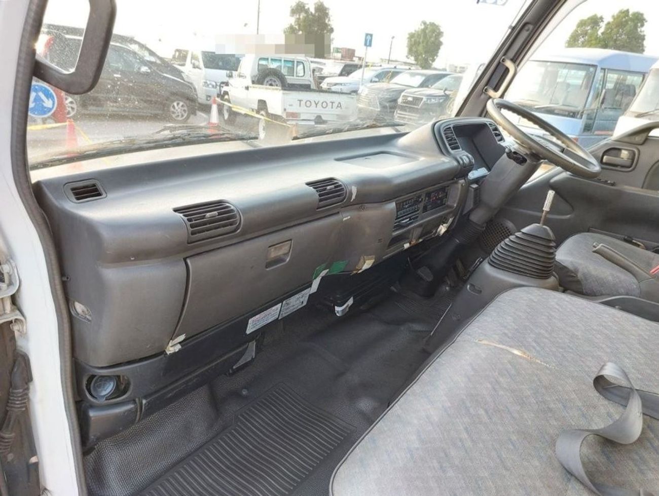 إيسوزو فوروارد ISUZU FORWARD JUSTON DUMPER RIGHT HAND DRIVE(PM00022)