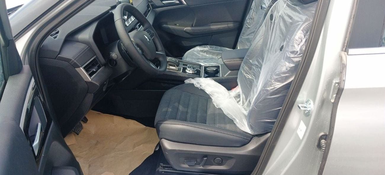 ميتسوبيشي آوتلاندر Mitsubishi Outlander H_Line 2.5L Petrol 2025YM