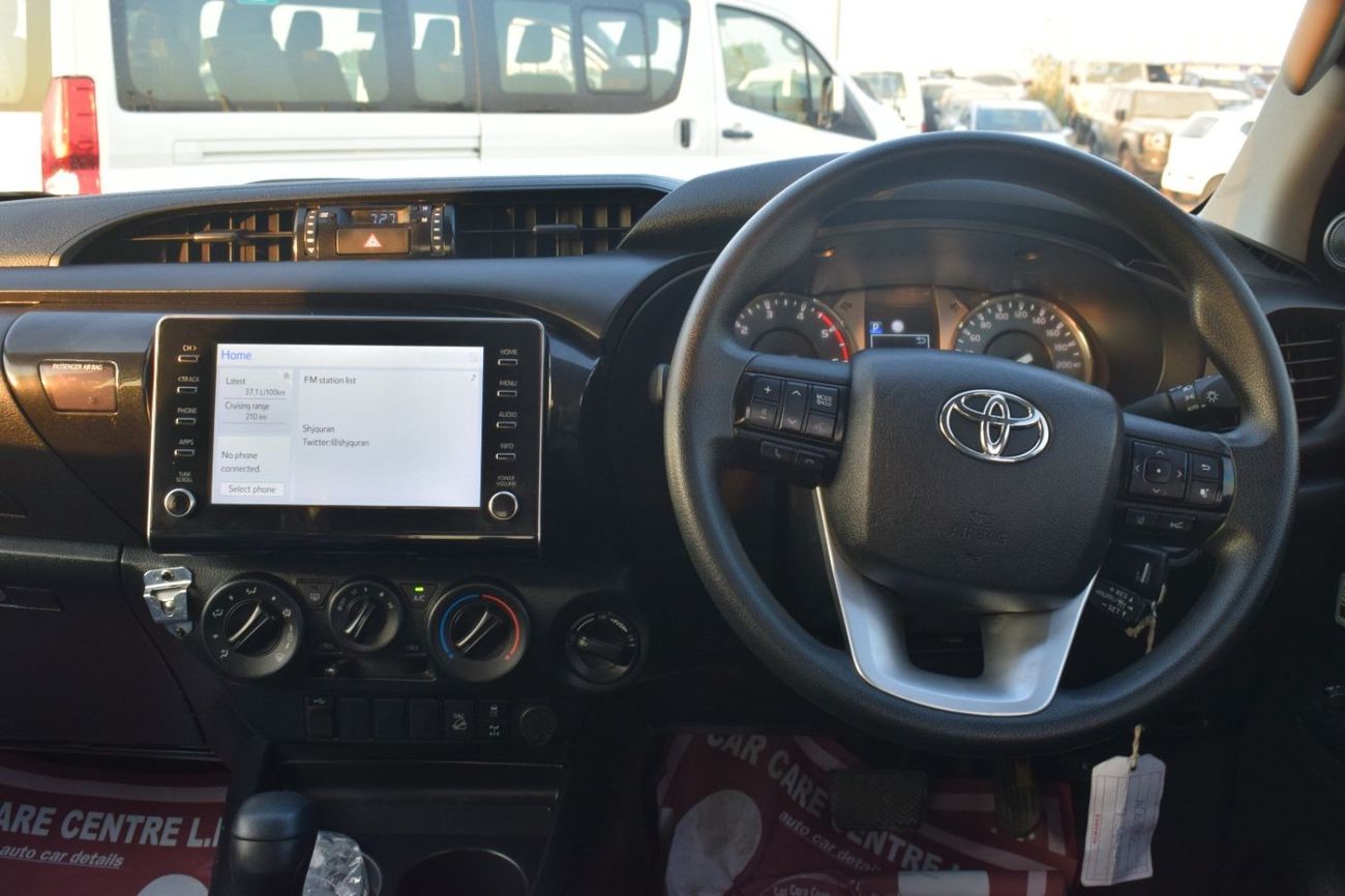 Toyota Hilux GLX 2.8L A/T