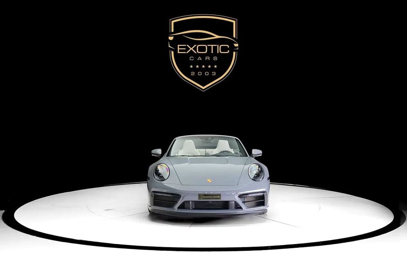 Porsche 911 CARRERA 4GTS 3.0L (450 HP) Convertible