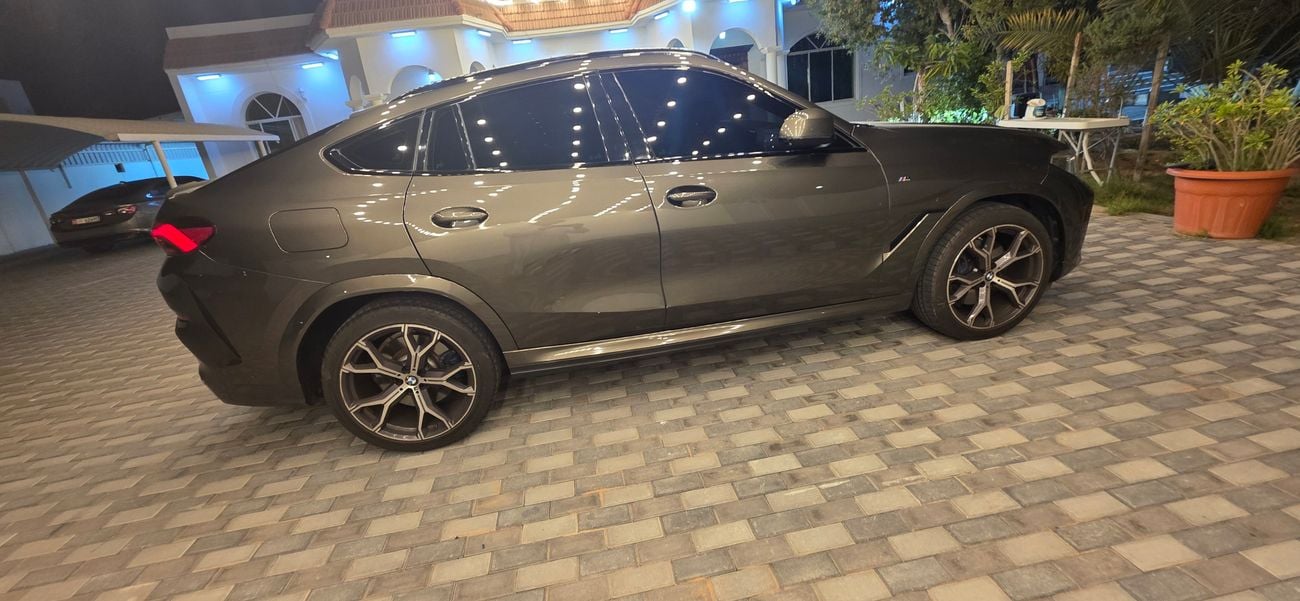 بي أم دبليو X6