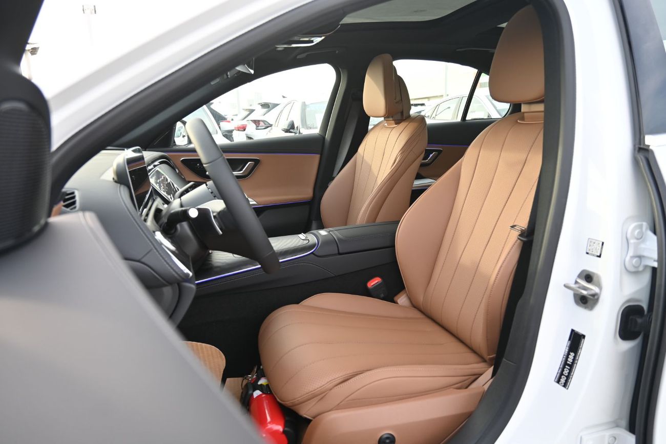 Mercedes-Benz E200 Mercedes-Benz E200 2.0L Turbo + Mild Hybrid Model 2026