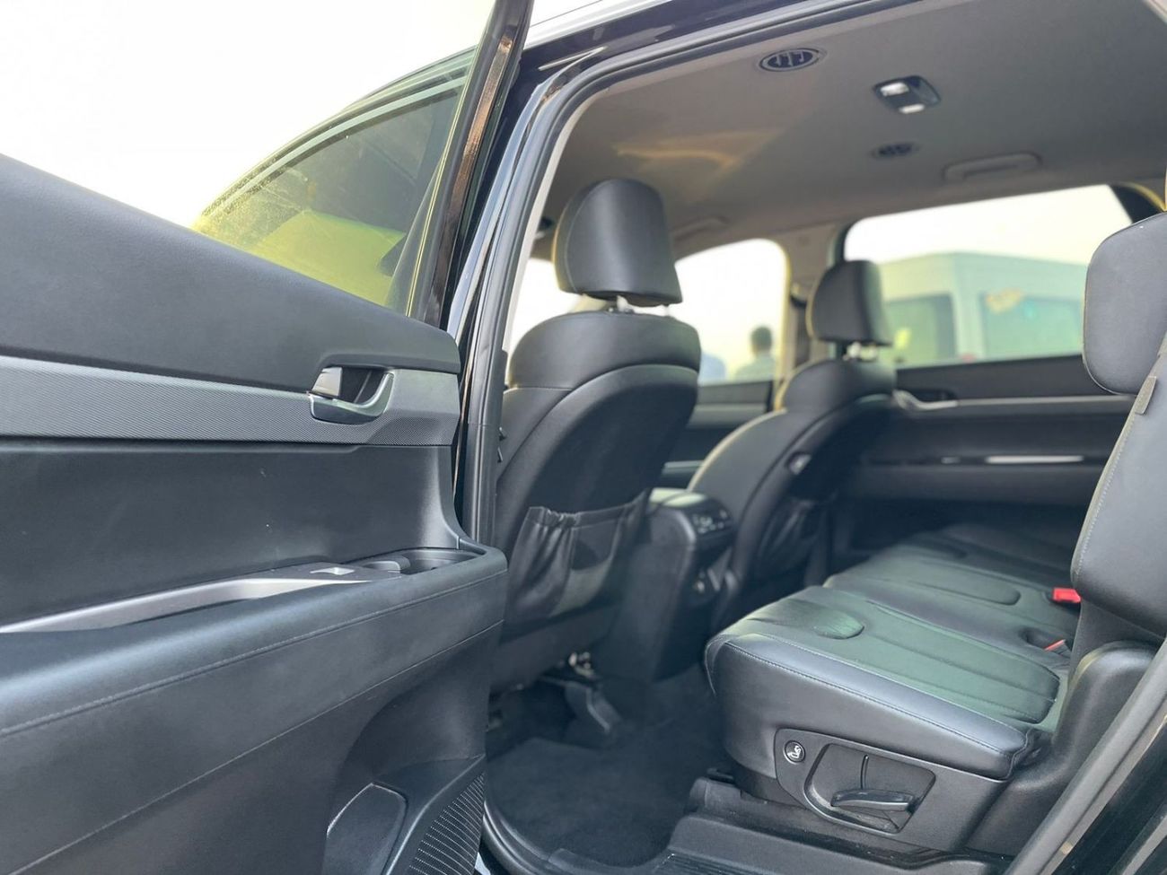 Hyundai Palisade 2021 Hyundai Palisade SEL premium 3.8L V6 - 4x4 AWD -korean Specs Orignal Paint With  Parking sensor