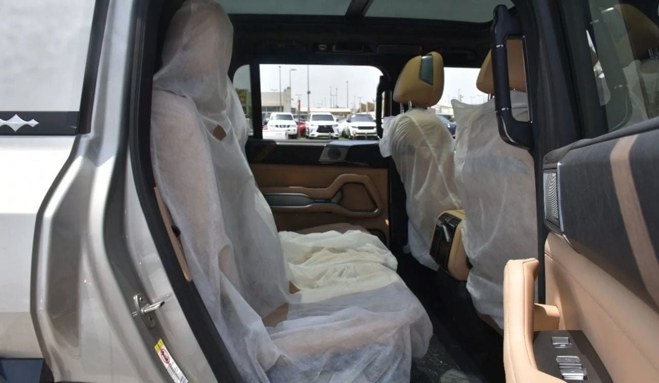 BYD Leopard 8 Smart and Brave Flagship Edition (7 Seats)