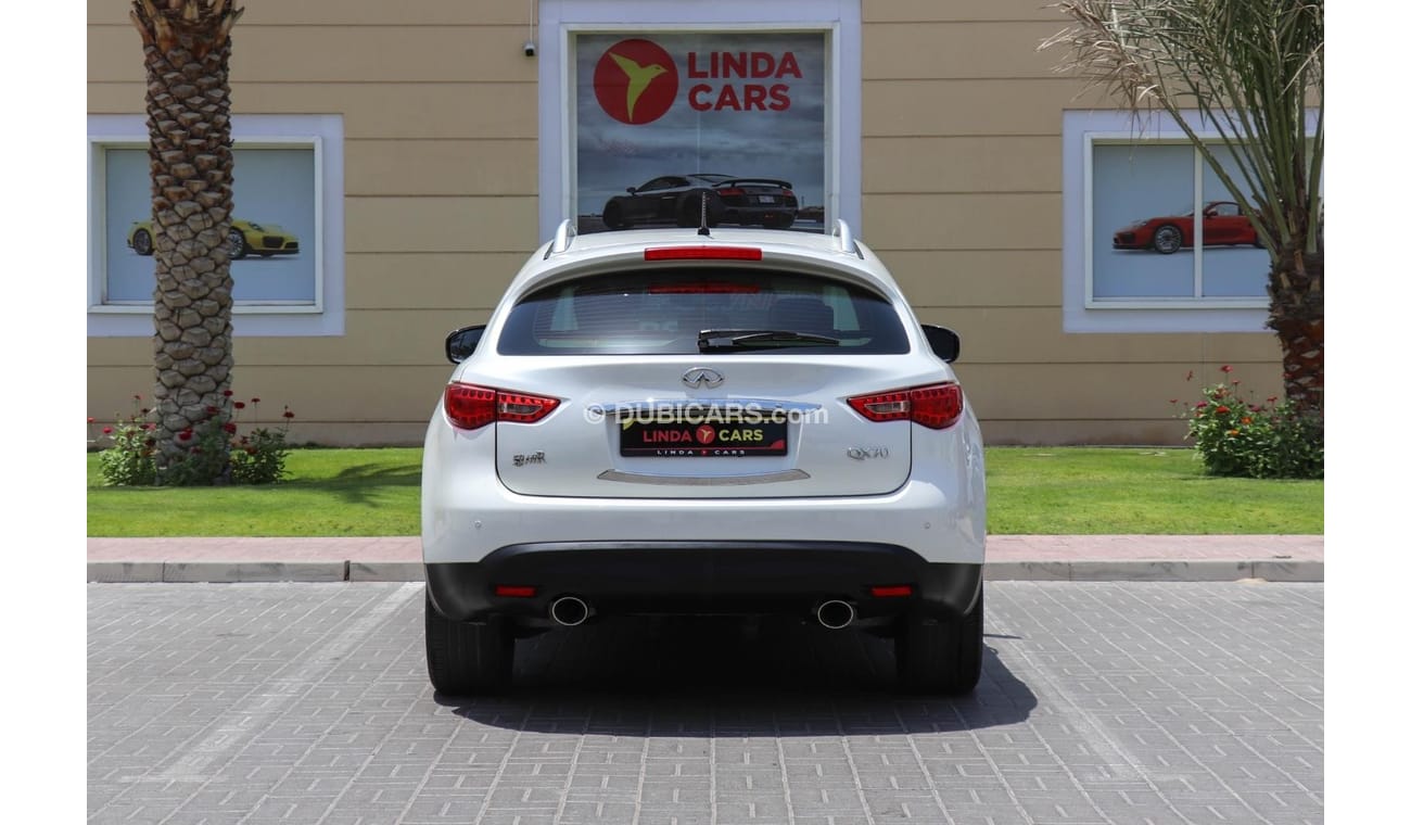 Infiniti QX70 S51