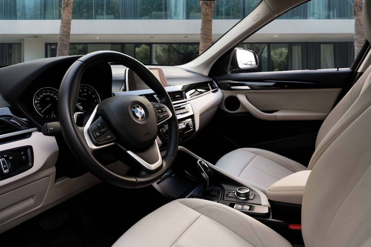 بي أم دبليو X1 